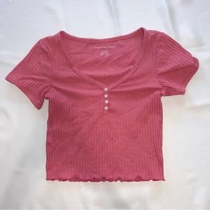American Eagle Pink Lettuce Edge Button Top Short Sleeve Shirt